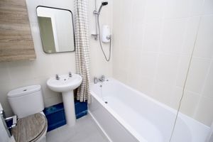 Photo 16- click for photo gallery